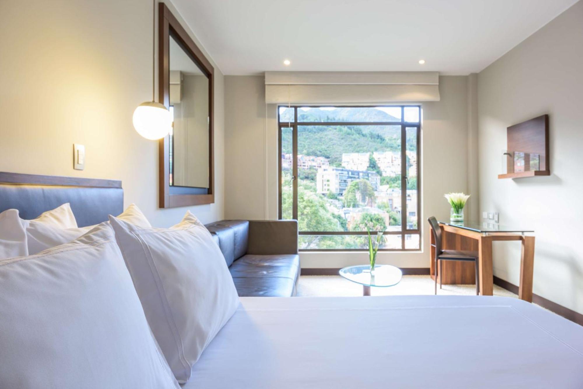 Nh Collection Bogota Hacienda Royal Hotel Exterior photo